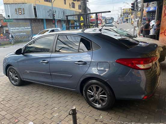 TOYOTA-YARIS-1.5 16V FLEX XS MULTIDRIVE TOYOTA-YARIS-2018