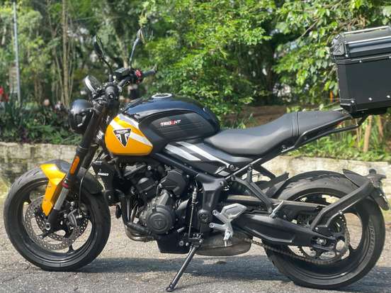 TRIUMPH-TRIDENT 660-2025