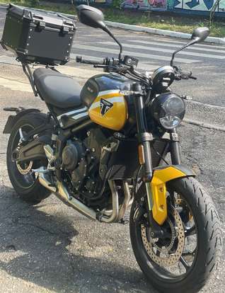 TRIUMPH-TRIDENT 660-2025