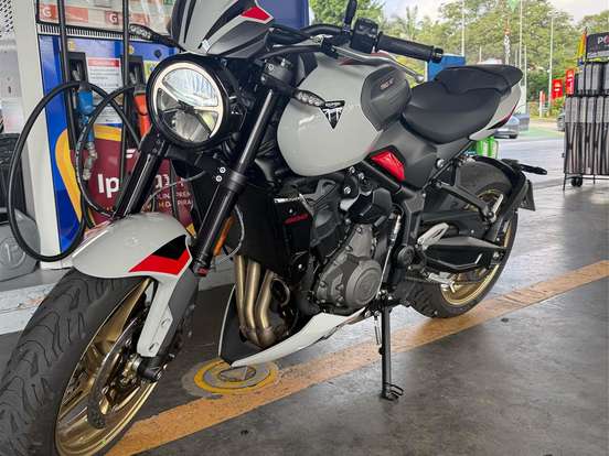 TRIUMPH-TRIDENT 800 TRIUMPH-TRIDENT 800-2026