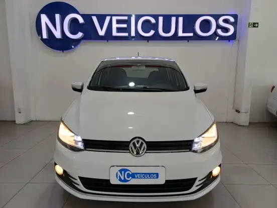 VOLKSWAGEN-FOX-2018