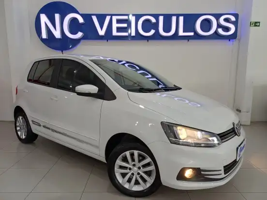 VOLKSWAGEN-FOX-2018