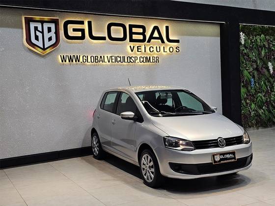 VOLKSWAGEN FOX 1.6 MI 8V FLEX 4P MANUAL