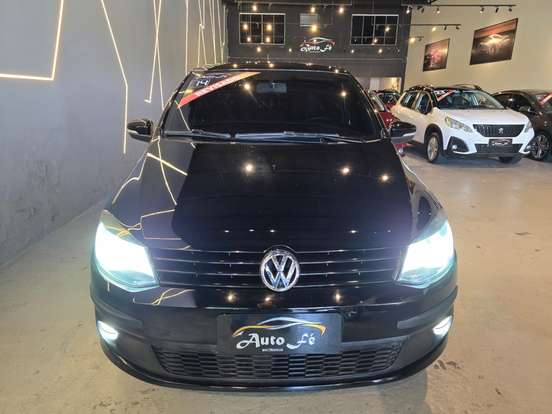 VOLKSWAGEN-FOX-1.6 MI HIGHLINE 8V FLEX 4P AUTOMATIZADO VOLKSWAGEN-FOX-2013