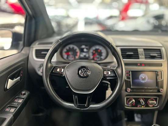 VOLKSWAGEN-FOX-1.6 MSI TOTAL FLEX XTREME 4P MANUAL VOLKSWAGEN-FOX-2021
