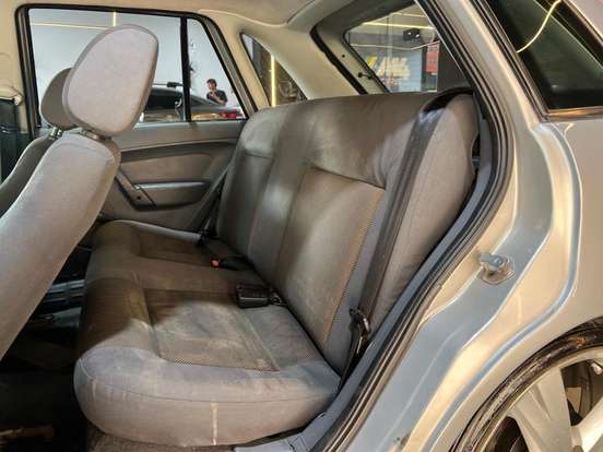 VOLKSWAGEN-GOL-2006