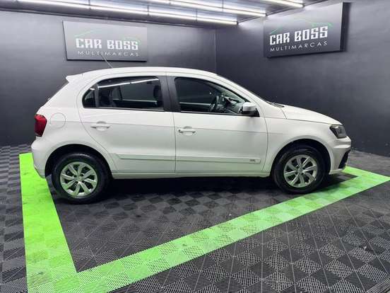VOLKSWAGEN-GOL-1.6 MSI TOTALFLEX TRENDLINE 4P MANUAL VOLKSWAGEN-GOL-2016