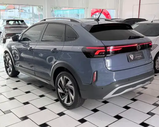 VOLKSWAGEN-NIVUS-1.0 200 TSI TOTAL FLEX HIGHLINE AUTOMÁTICO VOLKSWAGEN-NIVUS-2025