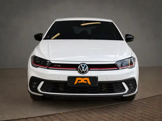 VOLKSWAGEN-POLO-2024