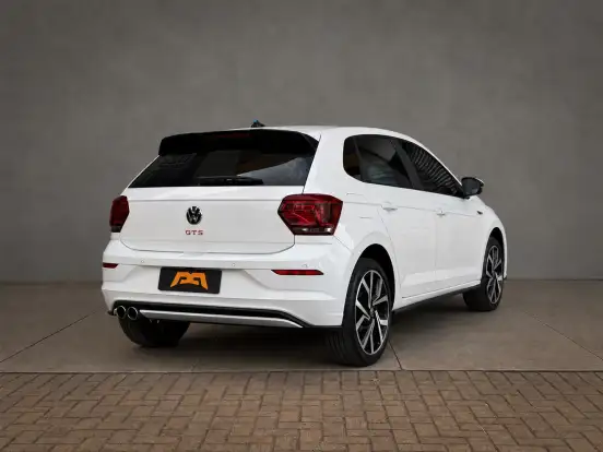 VOLKSWAGEN-POLO-2024