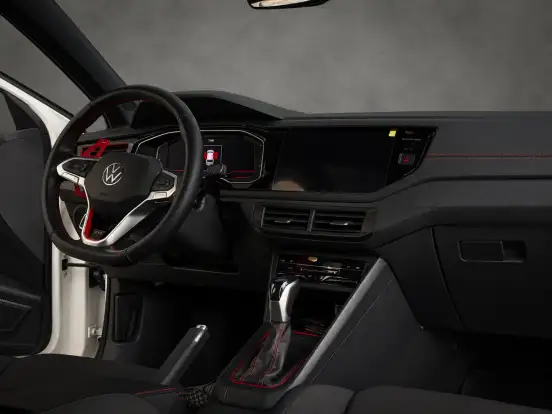 VOLKSWAGEN-POLO-2024