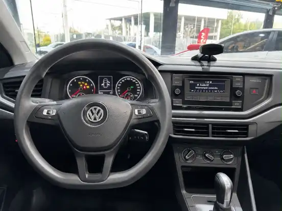 VOLKSWAGEN-POLO-1.6 MSI TOTAL FLEX AUTOMÁTICO VOLKSWAGEN-POLO-2020