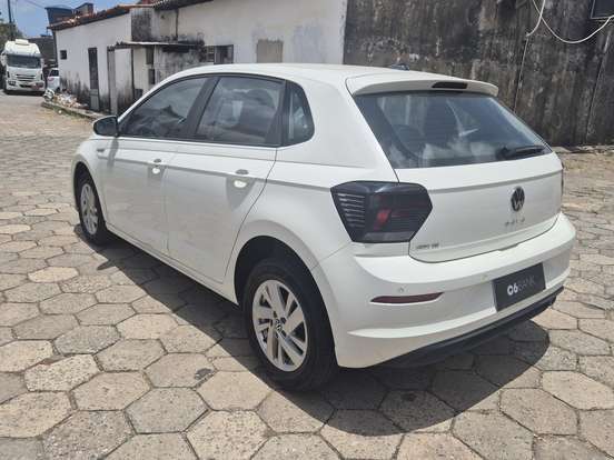VOLKSWAGEN-POLO-2024