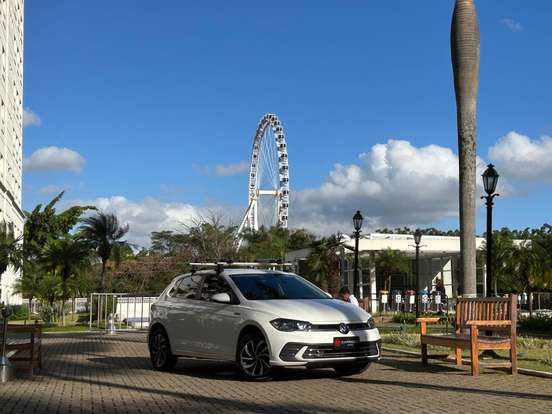 VOLKSWAGEN-POLO-2023