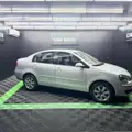 VOLKSWAGEN POLO SEDAN 2.0 MI COMFORTLINE 8V FLEX 4P MANUAL VOLKSWAGEN POLO SEDAN 2.0 MI COMFORTLINE 8V FLEX 4P MANUAL