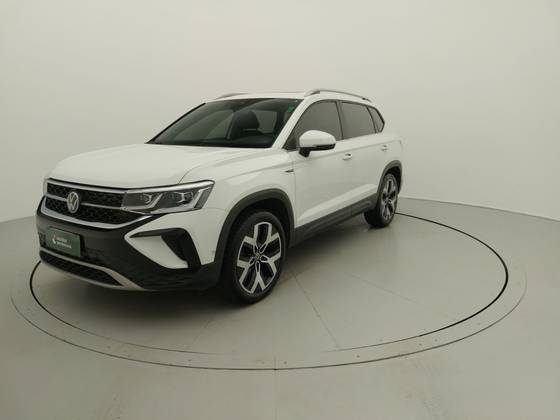 VOLKSWAGEN TAOS 1.4 250 TSI TOTAL FLEX HIGHLINE AUTOMÁTICO