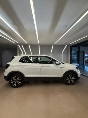 VOLKSWAGEN-T-CROSS-2024