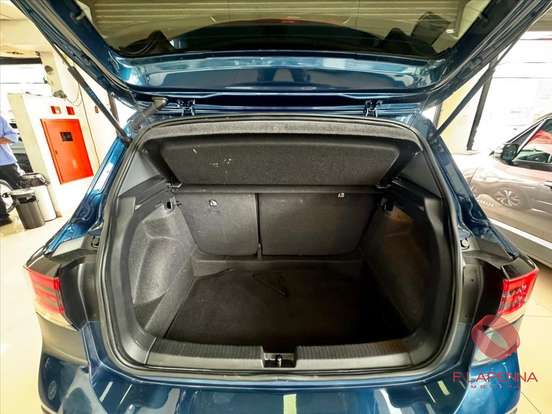 VOLKSWAGEN-T-CROSS-2025