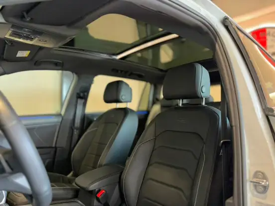 VOLKSWAGEN-TIGUAN-2.0 300 TSI GASOLINA ALLSPACE R-LINE AUTOMÁTICO VOLKSWAGEN-TIGUAN-2024
