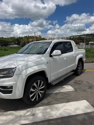 VOLKSWAGEN AMAROK 2.0 HIGHLINE EXTREME 4X4 CD 16V TURBO INTERCOOLER DIESEL 4P AUTOMÁTICO