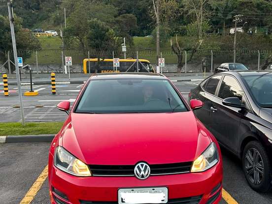 VOLKSWAGEN-GOLF-1.0 TSI COMFORTLINE 12V TOTAL FLEX 4P MANUAL VOLKSWAGEN-GOLF-2017