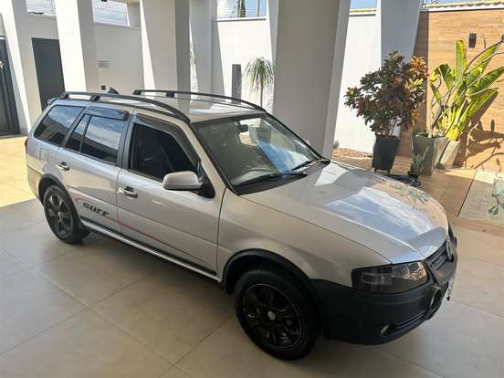 VOLKSWAGEN-PARATI-2009