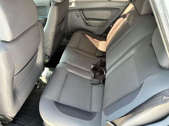 VOLKSWAGEN-PARATI-1.6 MI SURF 8V FLEX 4P MANUAL G.IV VOLKSWAGEN-PARATI-2009