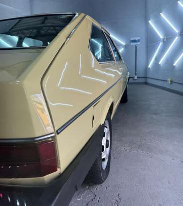 VOLKSWAGEN-PASSAT-1980