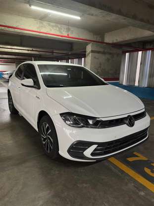 VOLKSWAGEN-POLO-2024