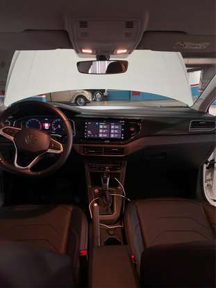 VOLKSWAGEN-POLO-2024