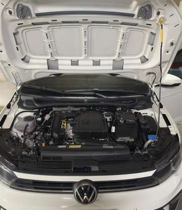 VOLKSWAGEN-POLO-2024