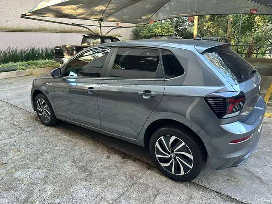 VOLKSWAGEN-POLO-2023
