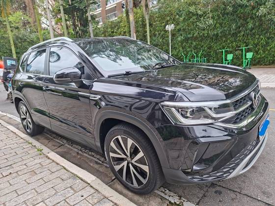 VOLKSWAGEN TAOS 1.4 250 TSI TOTAL FLEX HIGHLINE AUTOMÁTICO