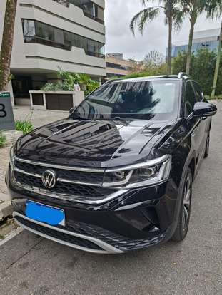 VOLKSWAGEN-TAOS-2022