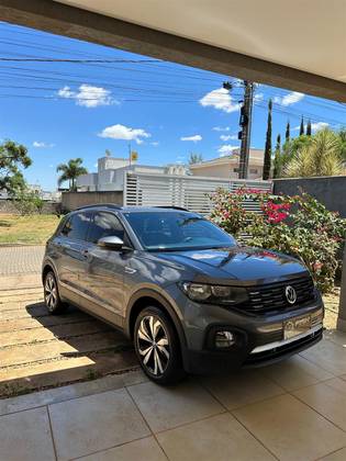 VOLKSWAGEN T-CROSS 1.0 200 TSI TOTAL FLEX COMFORTLINE AUTOMÁTICO