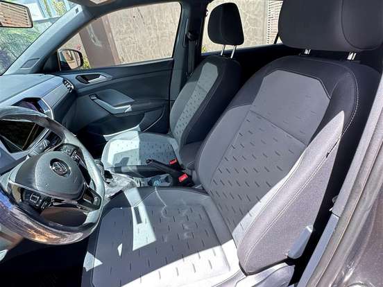 VOLKSWAGEN-T-CROSS-1.0 200 TSI TOTAL FLEX COMFORTLINE AUTOMÁTICO VOLKSWAGEN-T-CROSS-2020