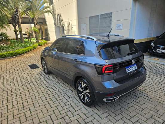 VOLKSWAGEN-T-CROSS-1.4 250 TSI TOTAL FLEX HIGHLINE AUTOMÁTICO VOLKSWAGEN-T-CROSS-2021