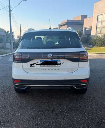 VOLKSWAGEN-T-CROSS-1.4 250 TSI TOTAL FLEX HIGHLINE AUTOMÁTICO VOLKSWAGEN-T-CROSS-2020