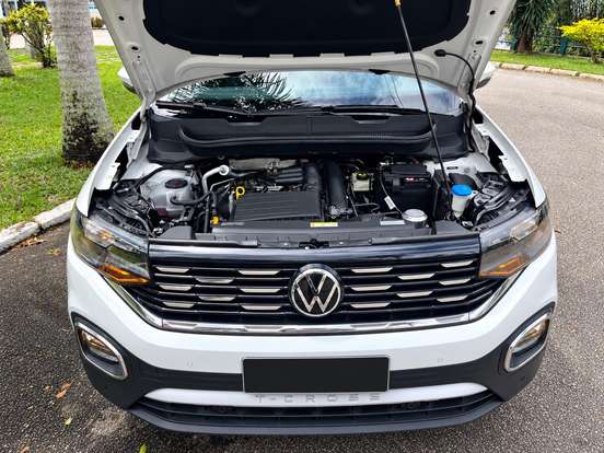VOLKSWAGEN-T-CROSS-2021