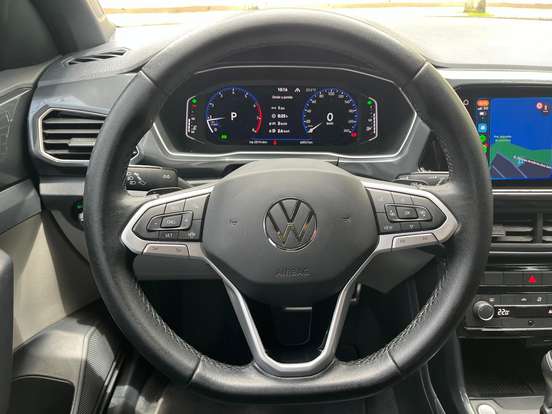 VOLKSWAGEN-T-CROSS-2021