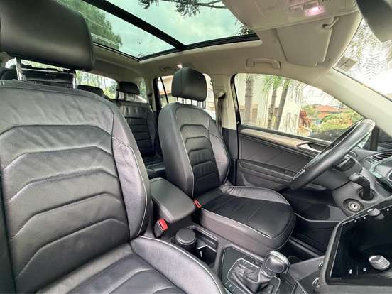 VOLKSWAGEN-TIGUAN-1.4 250 TSI TOTAL FLEX ALLSPACE COMFORTLINE TIPTRONIC VOLKSWAGEN-TIGUAN-2019