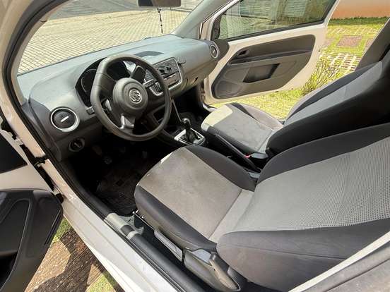 VOLKSWAGEN-UP-1.0 MPI TAKE UP 12V FLEX 2P MANUAL VOLKSWAGEN-UP-2016