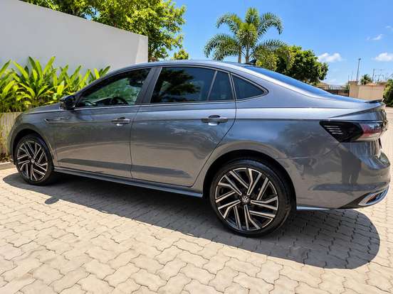 VOLKSWAGEN-VIRTUS-1.4 250 TSI EXCLUSIVE AUTOMÁTICO VOLKSWAGEN-VIRTUS-2025