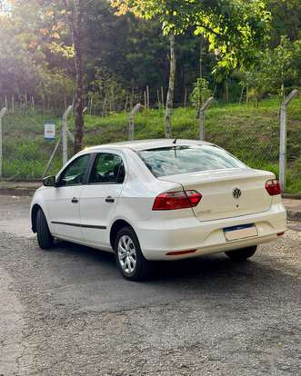 VOLKSWAGEN-VOYAGE-2020