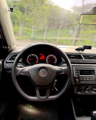 VOLKSWAGEN-VOYAGE-2020