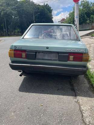 VOLKSWAGEN-VOYAGE-1990