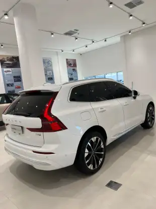VOLVO-XC60-2.0 T8 PHEV ULTRA AWD GEARTRONIC VOLVO-XC60-2025