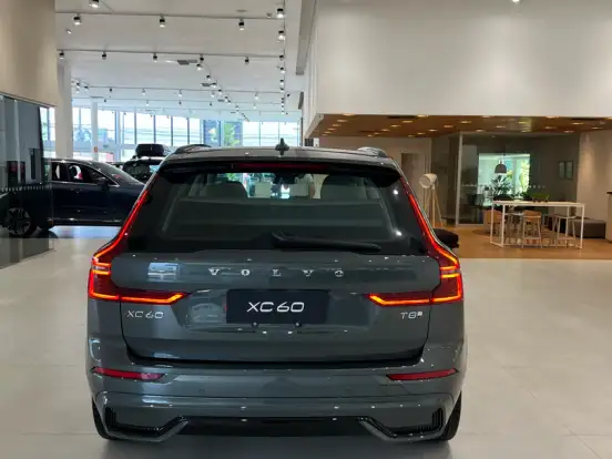 VOLVO-XC60-2.0 T8 PHEV ULTRA DARK AWD GEARTRONIC VOLVO-XC60-2026
