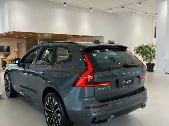VOLVO-XC60-2.0 T8 PHEV ULTRA DARK AWD GEARTRONIC VOLVO-XC60-2026