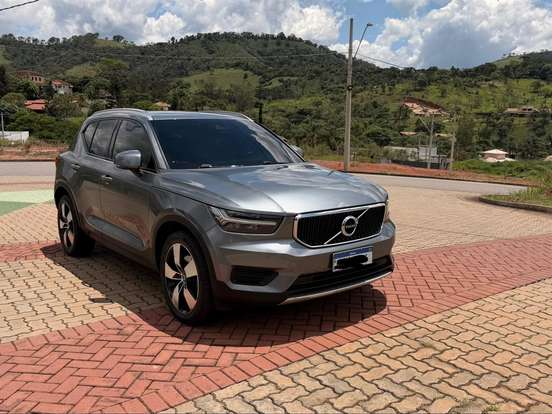 VOLVO-XC40-2.0 T5 GASOLINA MOMENTUM AWD GEARTRONIC VOLVO-XC40-2018